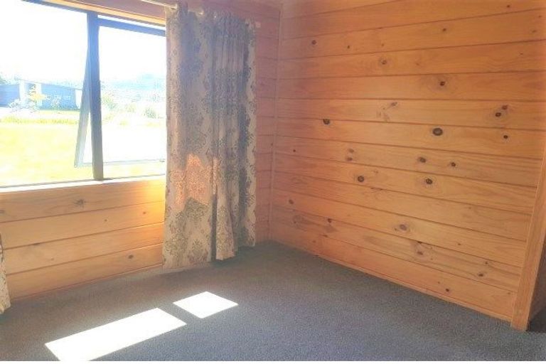 Photo of property in 18 Leadline Place, Whitby, Porirua, 5024