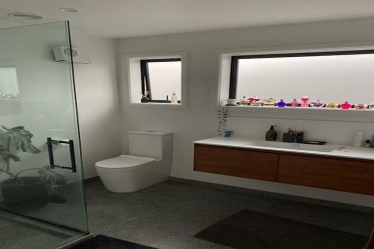 Photo of property in 179 Fendalton Road, Fendalton, Christchurch, 8052