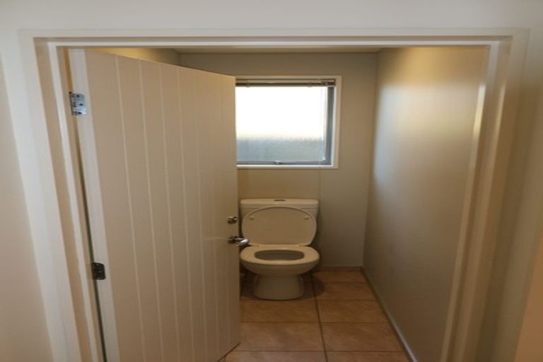 Photo of property in 117 Rolleston Drive, Rolleston, 7614