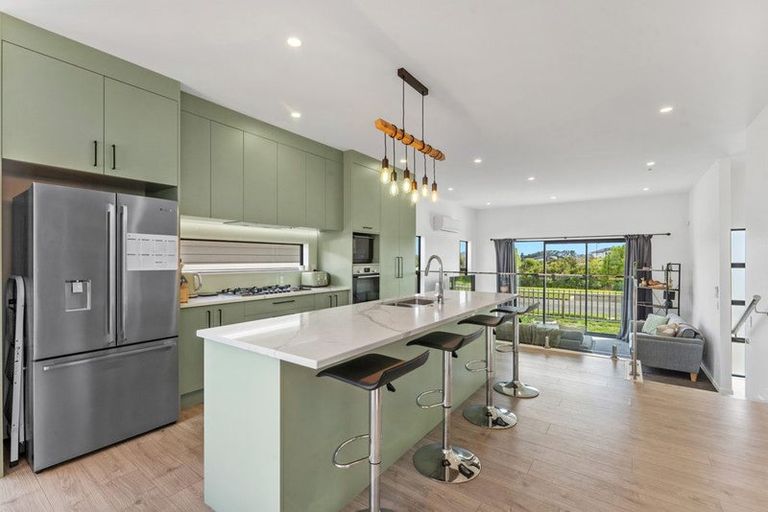 Photo of property in 3 Wheriko Avenue, Glenbrook, 2681