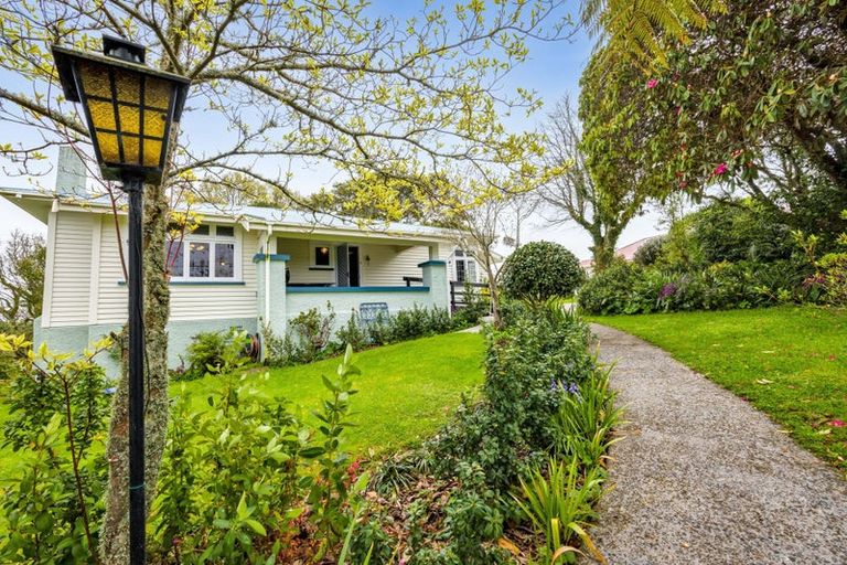 Photo of property in 11 Hill Street, Eltham, 4322