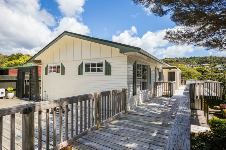 Photo of property in 96 Leeward Drive, Whitby, Porirua, 5024
