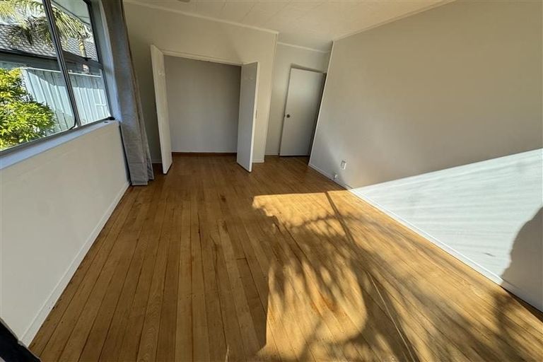 Photo of property in 36 Reelick Avenue, Pakuranga Heights, Auckland, 2010