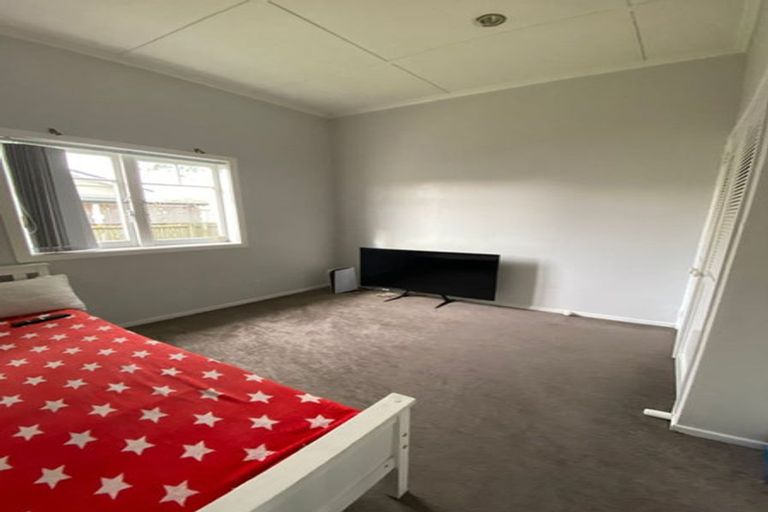 Photo of property in 110a Manuroa Road, Takanini, 2112