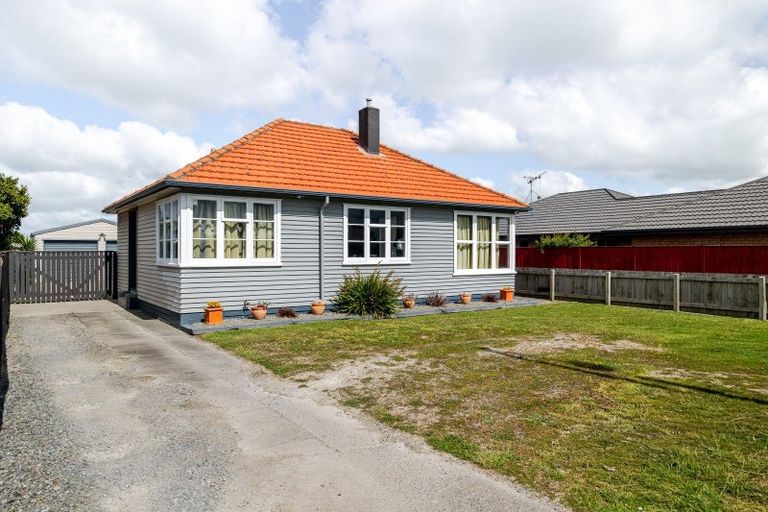 Photo of property in 84 Vogel Street, Roslyn, Palmerston North, 4414