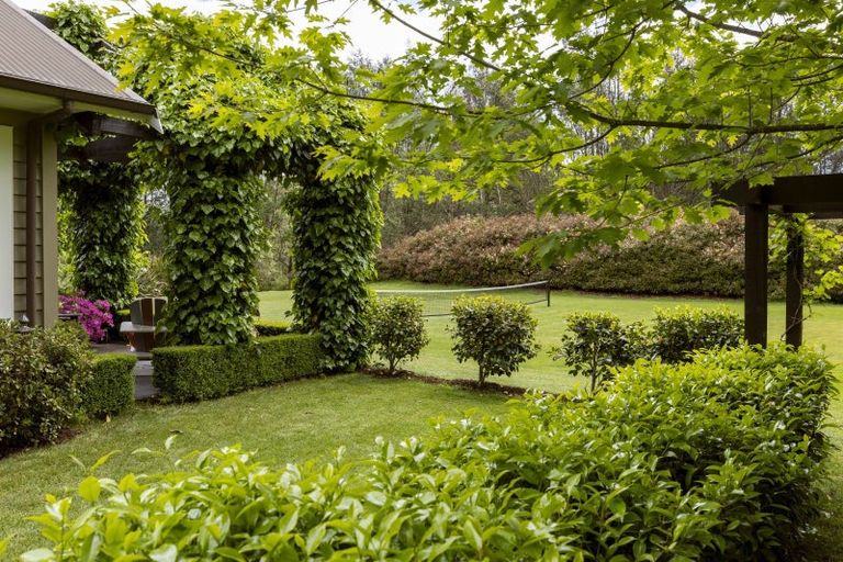 Photo of property in 365 Whangamata Road, Kinloch, Taupo, 3377