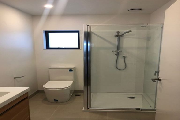 Photo of property in 35 Peihana Road, Hobsonville, Auckland, 0616