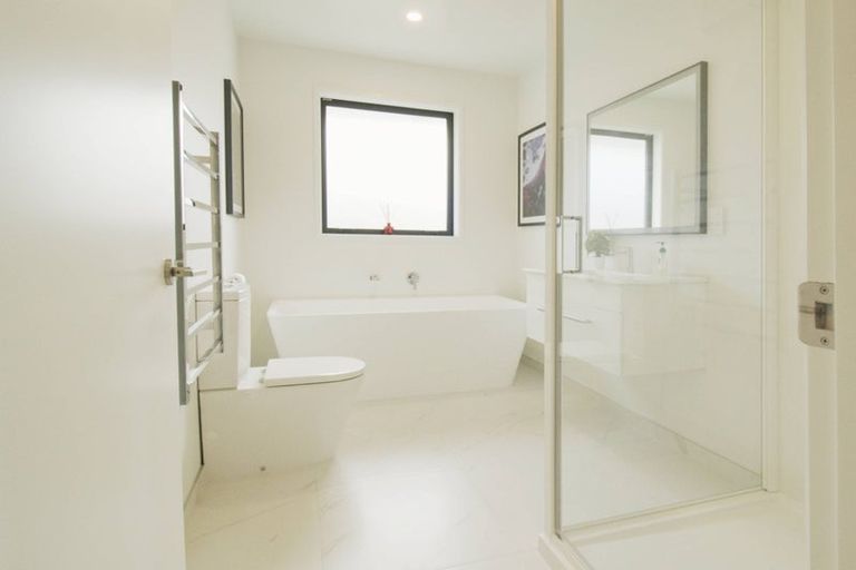 Photo of property in 1 Ellmers Street, Woodend, 7610