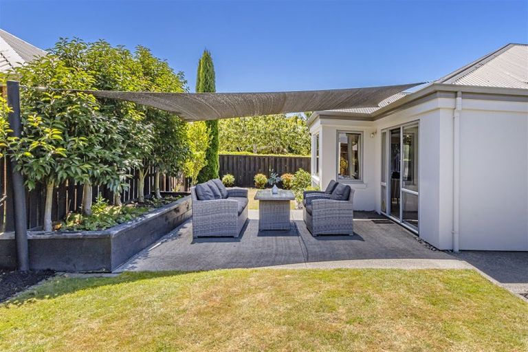 Photo of property in 25 Beechwood Drive, Northwood, Christchurch, 8051