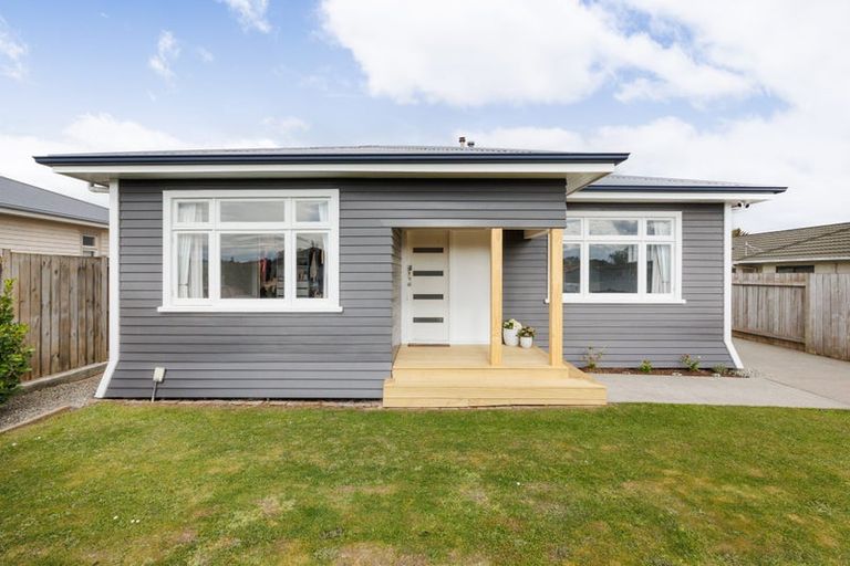 Photo of property in 12 Rata Street, Roslyn, Palmerston North, 4414