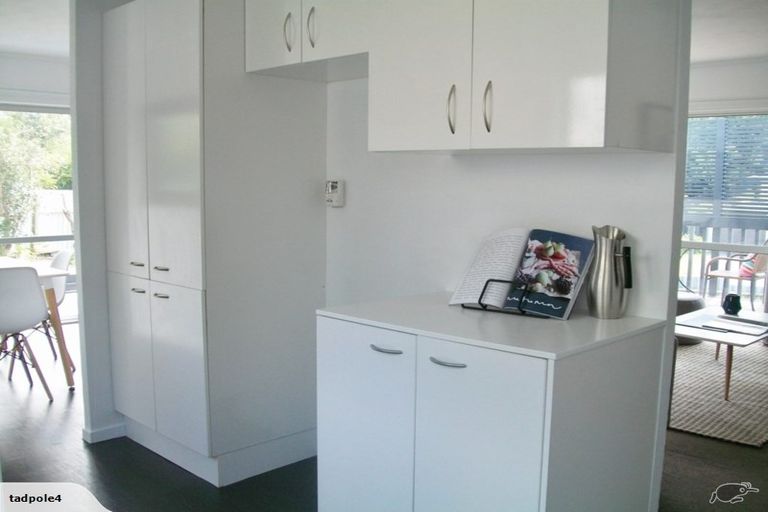 Photo of property in 24 Garton Drive, Massey, Auckland, 0614