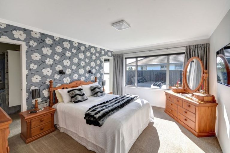 Photo of property in 14 Hagart-alexander Drive, Mosgiel, 9024