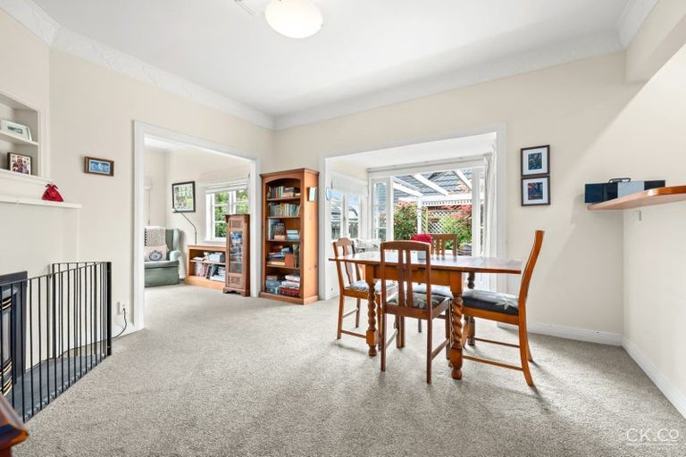 Photo of property in 19 Hinau Street, Woburn, Lower Hutt, 5010