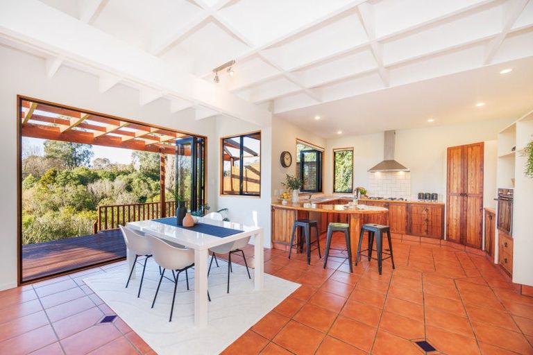 Photo of property in 20 Cashmere Drive, Fitzherbert, Palmerston North, 4410