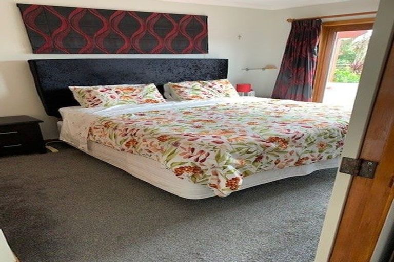 Photo of property in 117 Seaview Road, Paraparaumu Beach, Paraparaumu, 5032