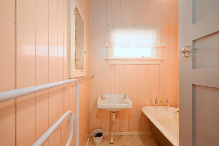 Photo of property in 127 Beach Road, Kaikoura, 7300