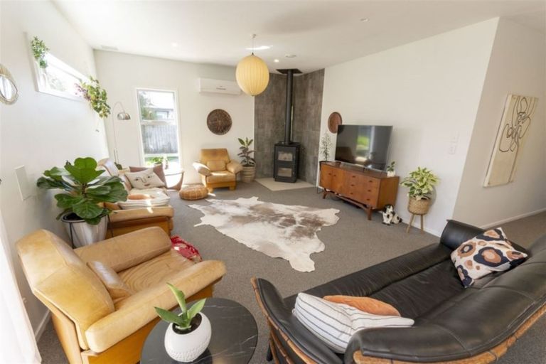 Photo of property in 33 Goodwood Close, Rangiora, 7400