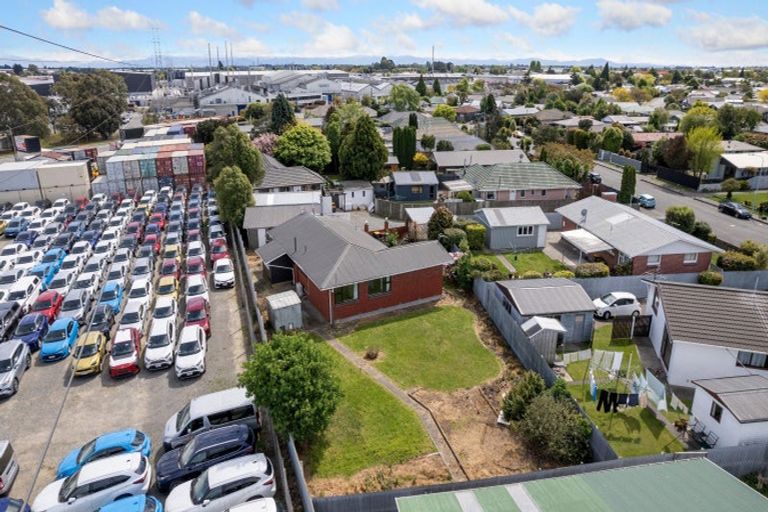 Photo of property in 67 Boston Avenue, Hornby, Christchurch, 8042