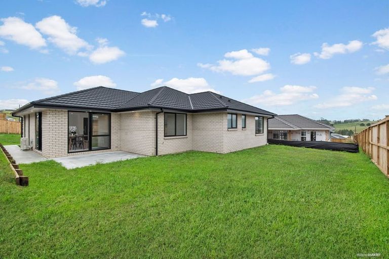 Photo of property in 11 Paul Way, Pokeno, 2402