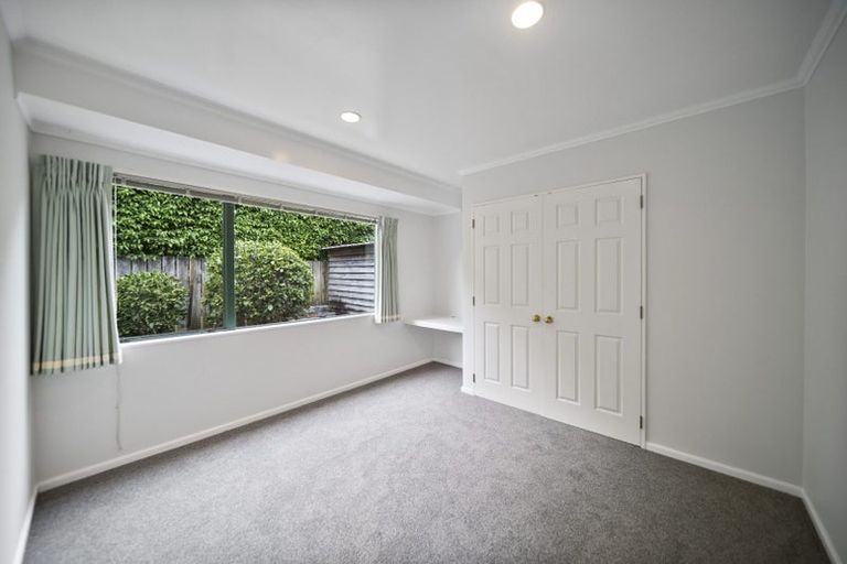Photo of property in 20 Yarlside Place, Northpark, Auckland, 2013