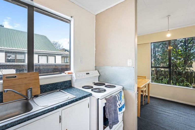 Photo of property in 79f2- Gemstone Drive, Birchville, Upper Hutt, 5018