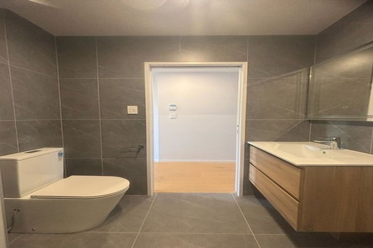 Photo of property in 110 Canongate Street, Birkdale, Auckland, 0626