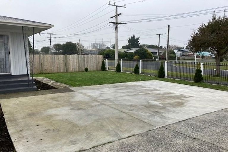 Photo of property in 20 Yvonne Street, Melville, Hamilton, 3206