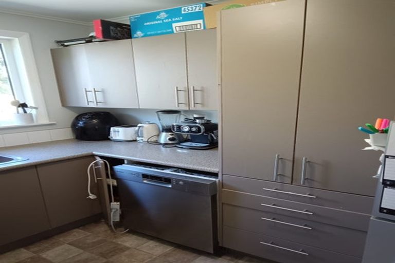 Photo of property in 12a Tyne Street, Island Bay, Wellington, 6023