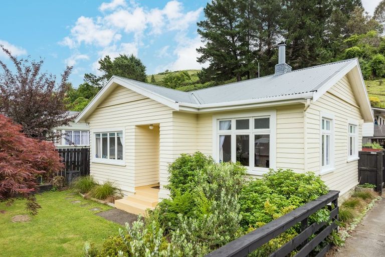 Photo of property in 44 Emano Street, Toi Toi, Nelson, 7010