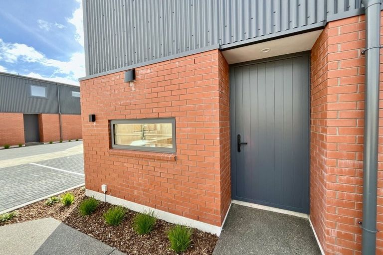 Photo of property in 5/76 Cranford Street, St Albans, Christchurch, 8014