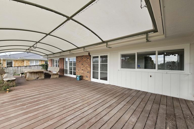 Photo of property in 6 Boundary Road, Clover Park, Auckland, 2019