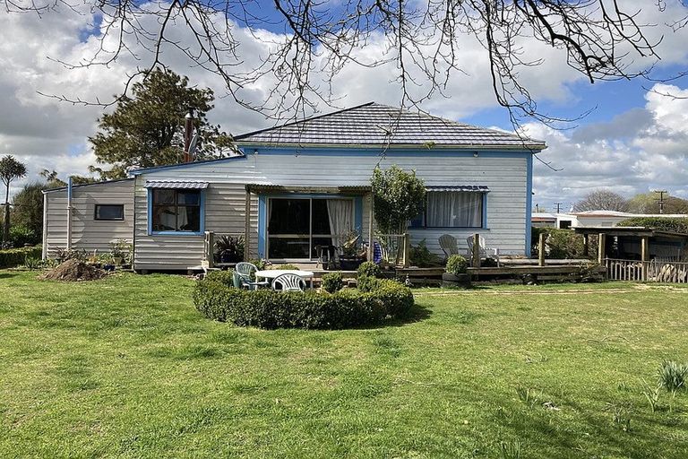 Photo of property in 30 Celia Street, Stratford, 4332