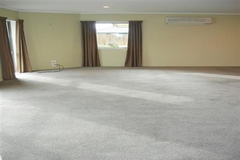 Photo of property in 47 Rolleston Drive, Rolleston, 7614