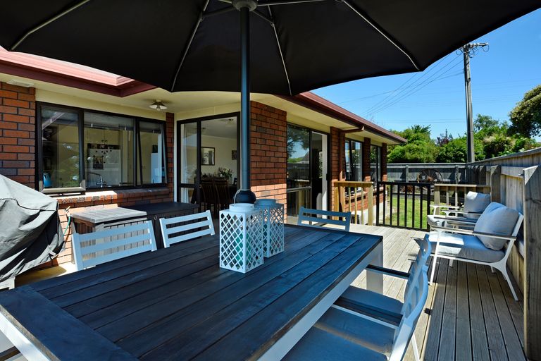 Photo of property in 5 Marsden Road, Stoke, Nelson, 7011