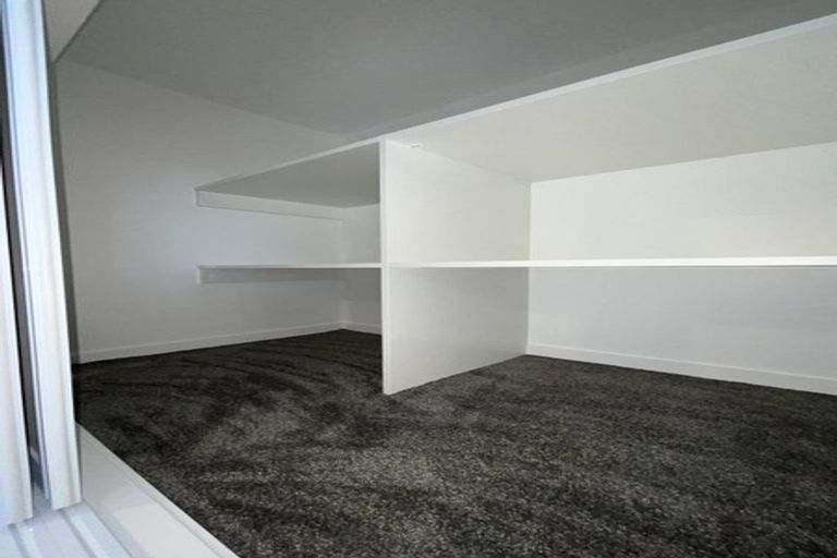 Photo of property in 231u3 Marine Parade, Seatoun, Wellington, 6022
