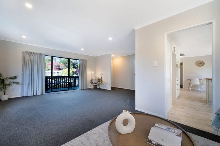 Photo of property in 26 Garton Drive, Massey, Auckland, 0614