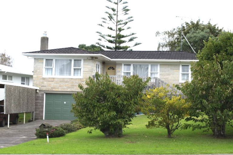 Photo of property in 108 Union Road, Howick, Auckland, 2014