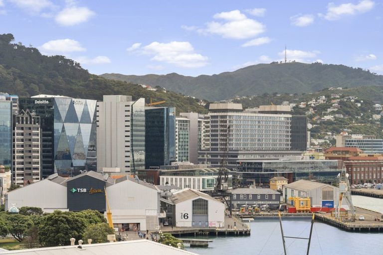 Photo of property in 902/1u Market Lane, Wellington Central, Wellington, 6011