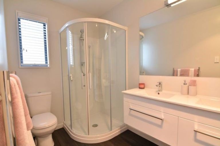 Photo of property in 6 Ardnave Lane, Broomfield, Christchurch, 8042