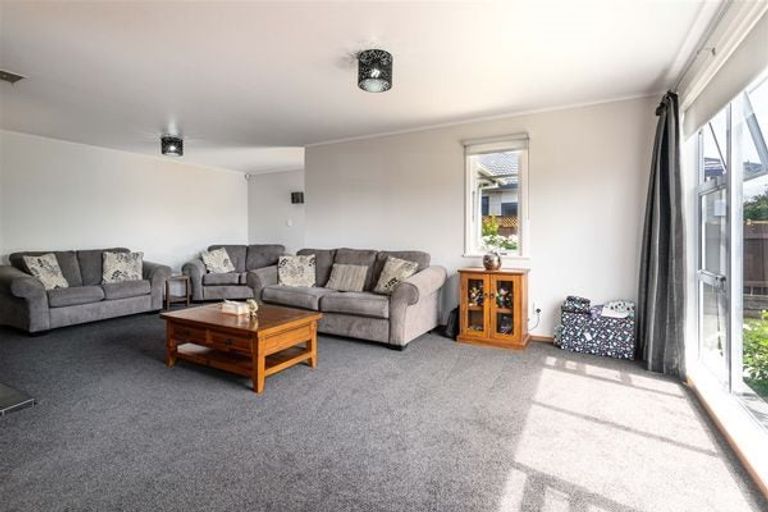 Photo of property in 130 Warwick Street, Feilding, 4702