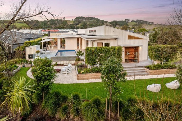 Photo of property in 34 Torea Road, Matakana, Warkworth, 0985