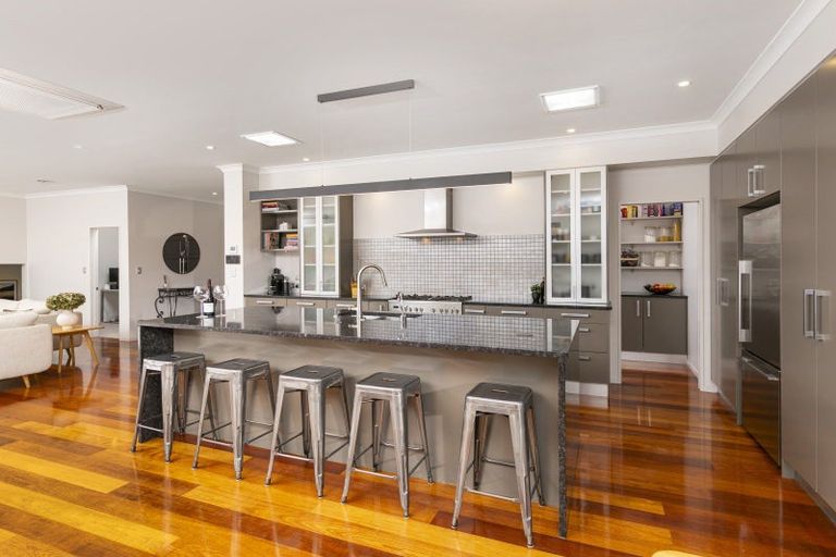 Photo of property in 66 Rame Road, Greenhithe, Auckland, 0632