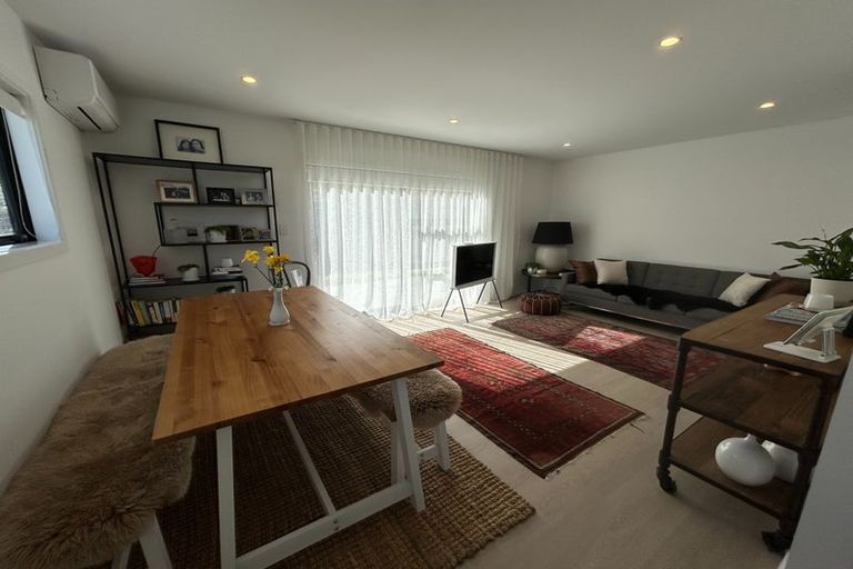 Photo of property in 29 Tomtit Crescent, Lake Hawea, 9382