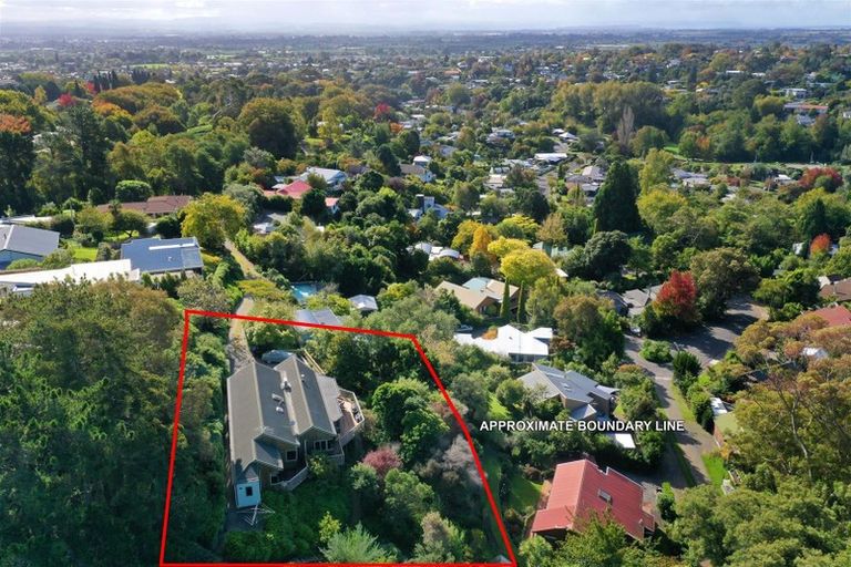 Photo of property in 39 Puflett Road, Havelock North, 4130