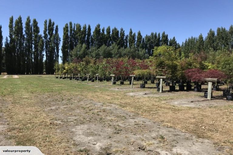 Photo of property in 426 Sawyers Arms Road, Harewood, Christchurch, 8051