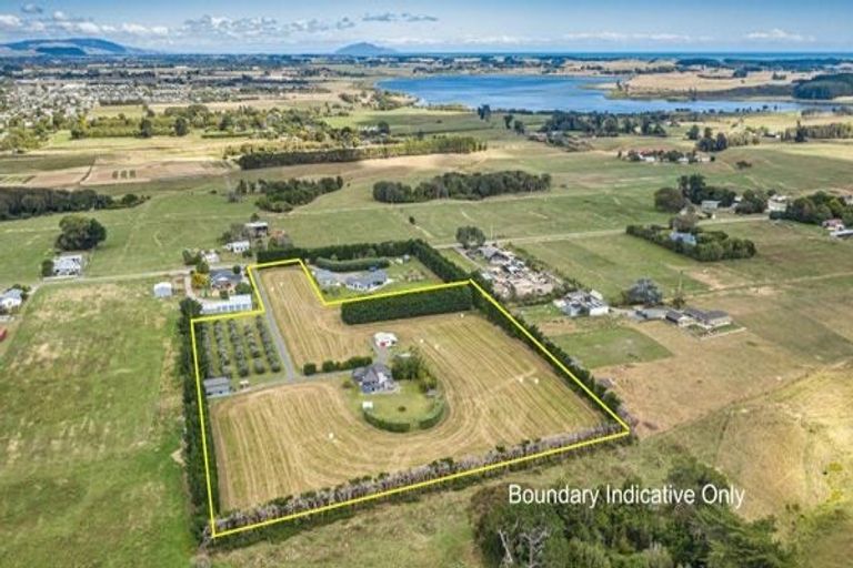 Photo of property in 146 Lindsay Road, Levin, 5510