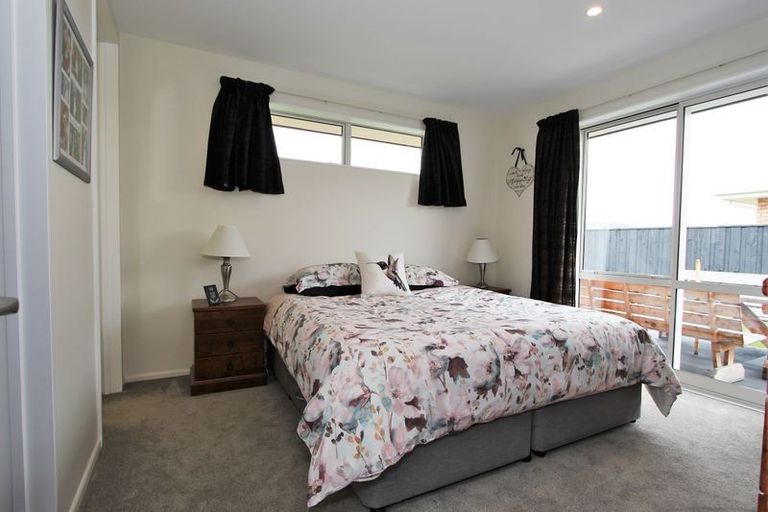 Photo of property in 38 Lansdowne Way, Rolleston, 7615