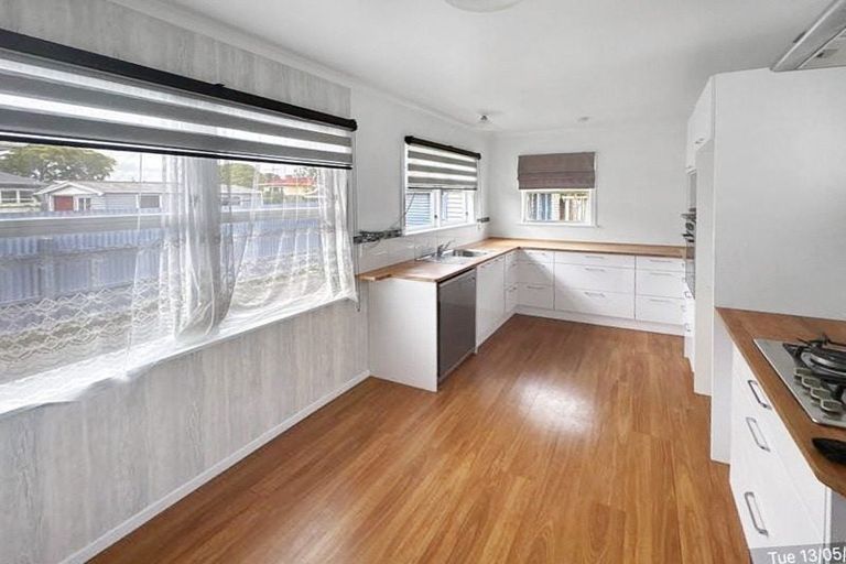 Photo of property in 5 Arran Street, Levin, 5510