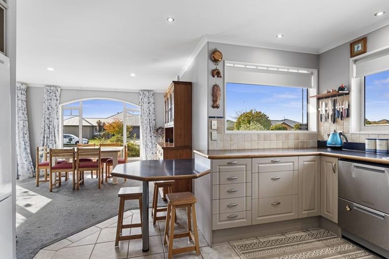 Photo of property in 17 Chester Street, Kaiapoi, 7630