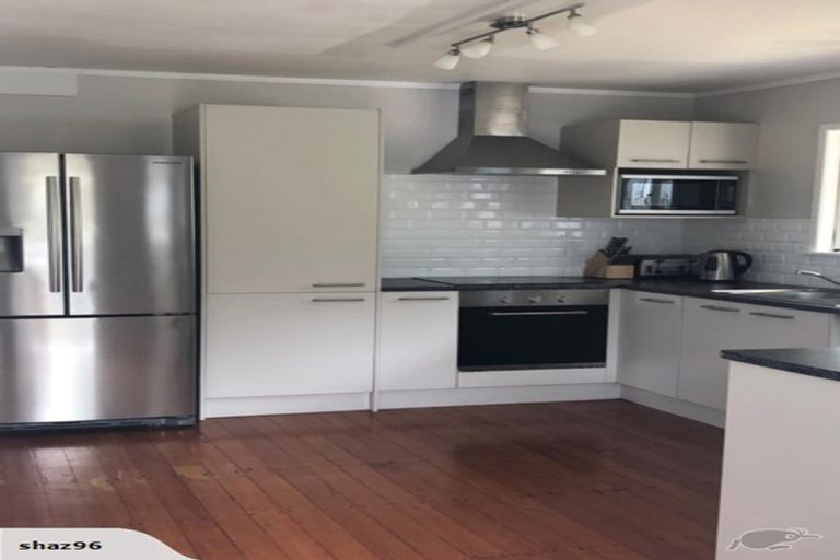 Photo of property in 35 Ogle Crescent, Te Kamo, Whangarei, 0112